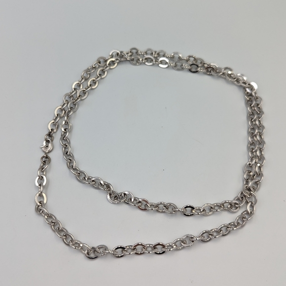 Vintage Long Silver tone Cable Oval links Monet Chain Necklace 28" - Picture 6 of 10